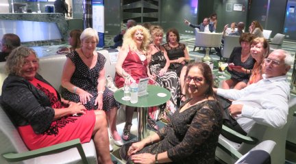 Some of the solo travellers group